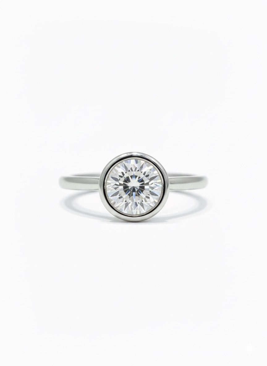 טבעת אירוסין סוליטר עם מסגרת עגולה - 2.00 קרט