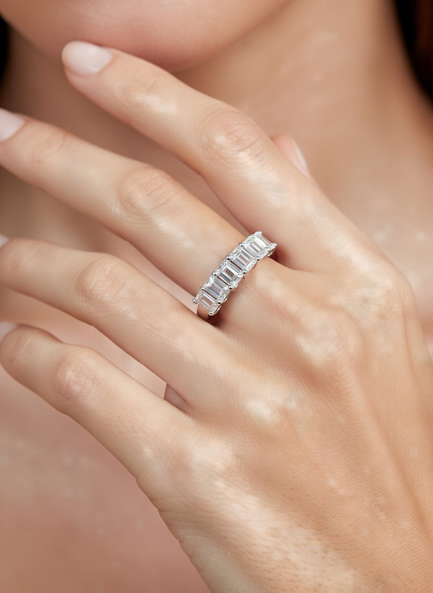 Half Eternity Band - Emerald Cut - 1.00ct