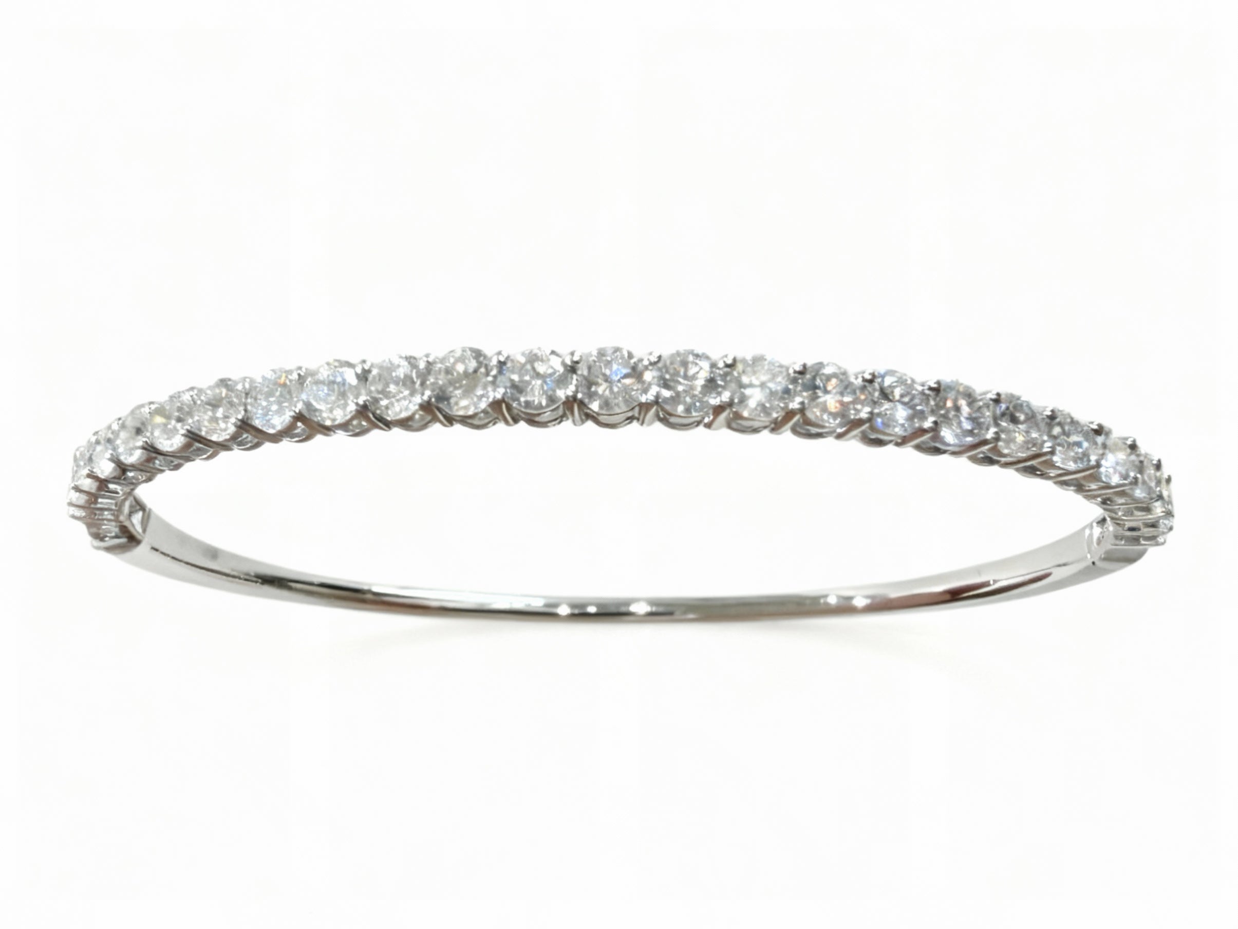 Round Diamond Bangle - 3.00ct