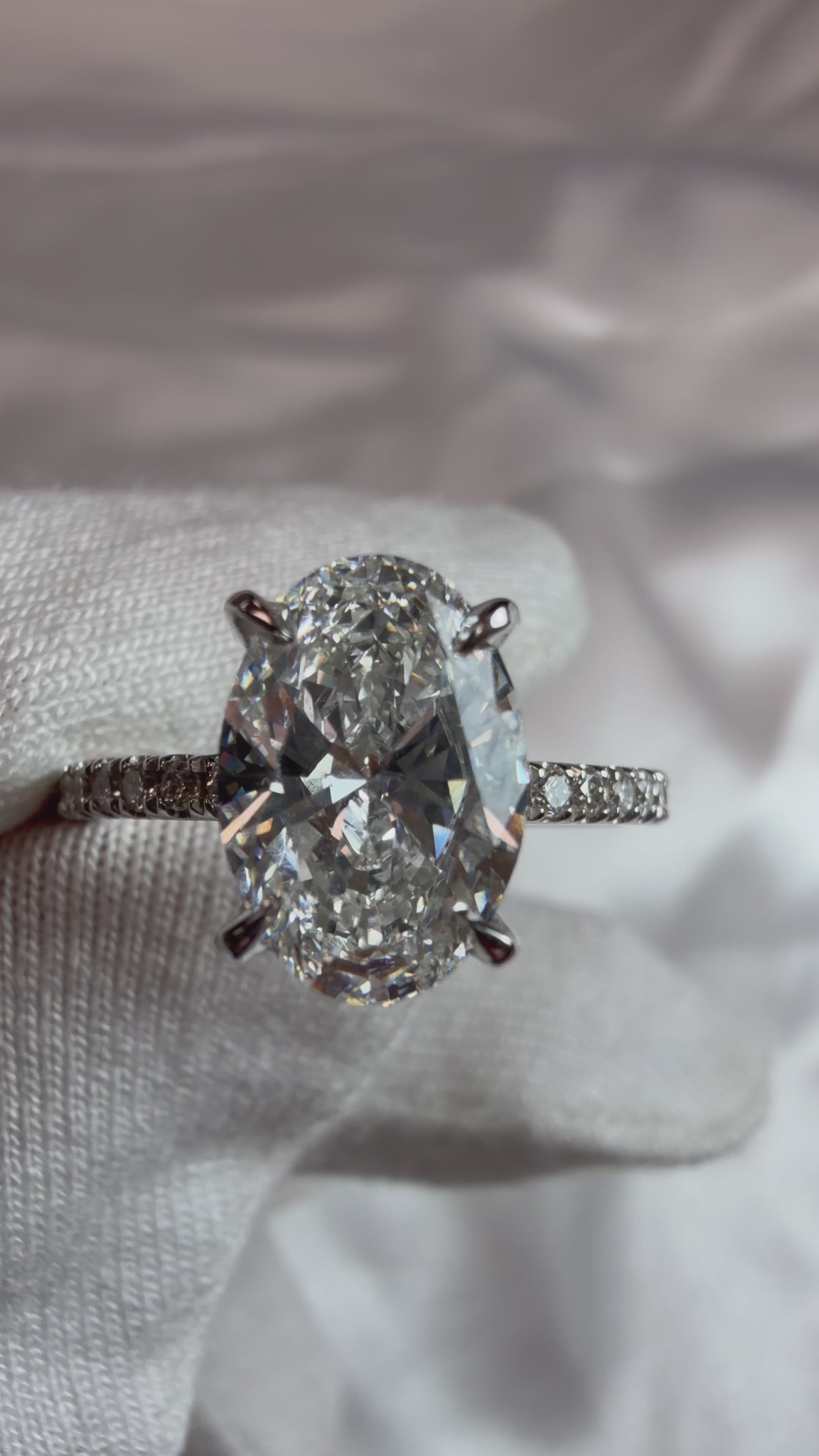 The Oval Solitaire Engagement Ring - 2.80ct